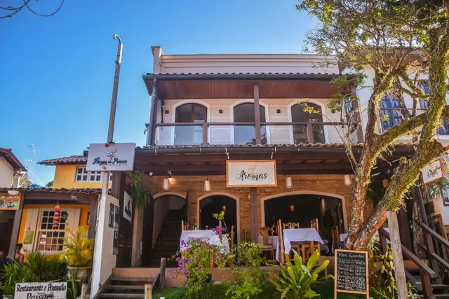 Pousada Flores da Praça