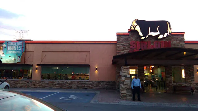 Sirloin Stockade Sendero