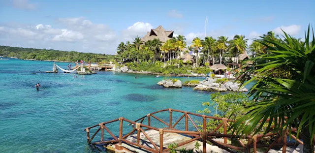 Xenses Park por Xcaret
