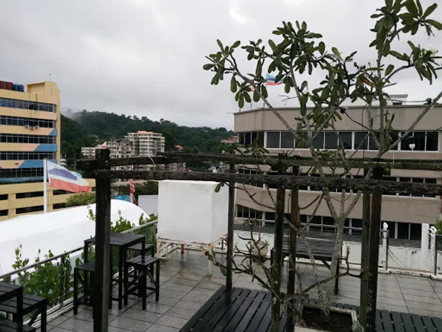 Balin Roofgarden Bistro & Bar