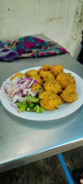 Anand Dalvada & Snacks Parlour