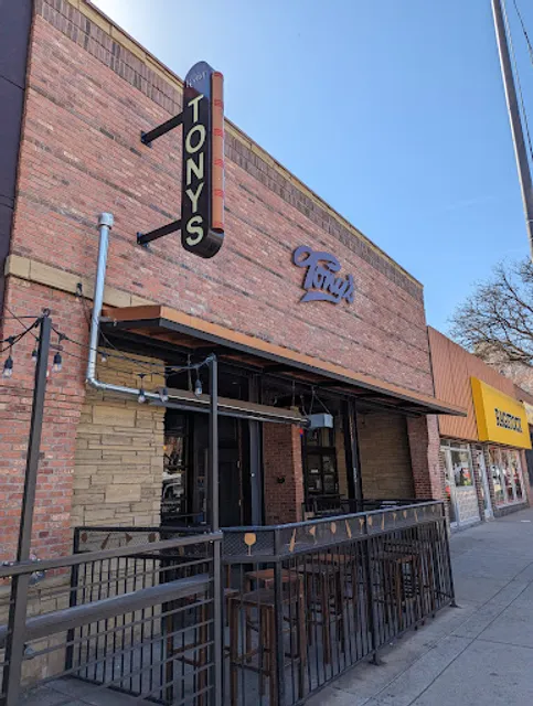 Tony's Bar & Rooftop