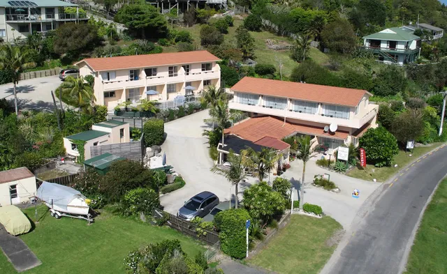 Paku Lodge Resort Motel