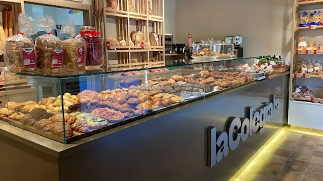 La Colegiala Plaza Circular