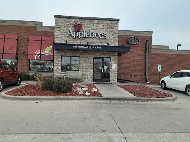 Applebee's Grill + Bar