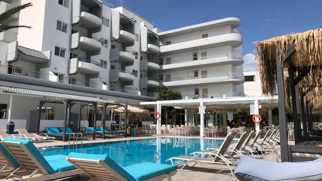 OSIRIS HOTEL Time To Smile