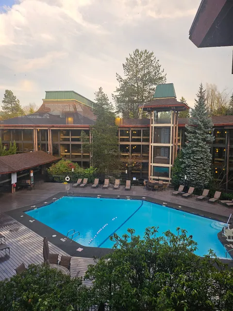 Doubletree By Hilton Seattle Airport Parking