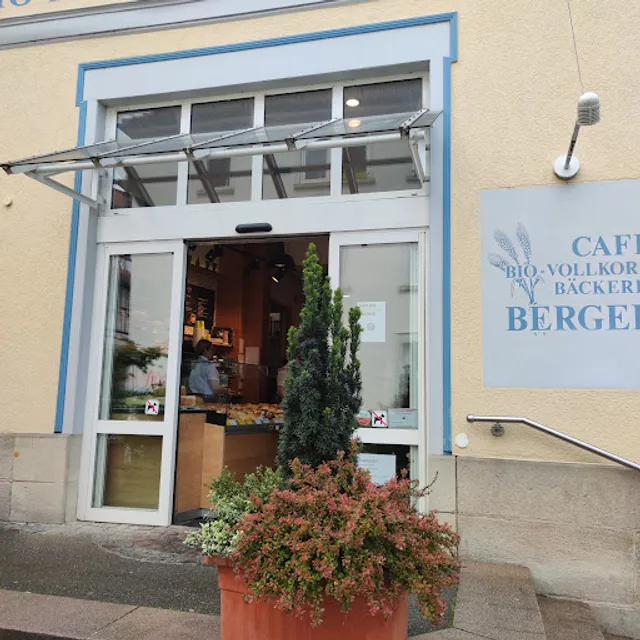 Bio Bäckerei Berger - am Omnibusbahnhof Reutlingen - Vollkornbäckerei Berger GmbH