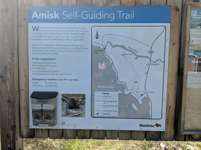 Amisk Self-guiding Trail
