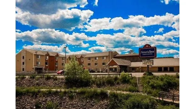 AmericInn by Wyndham Iron River