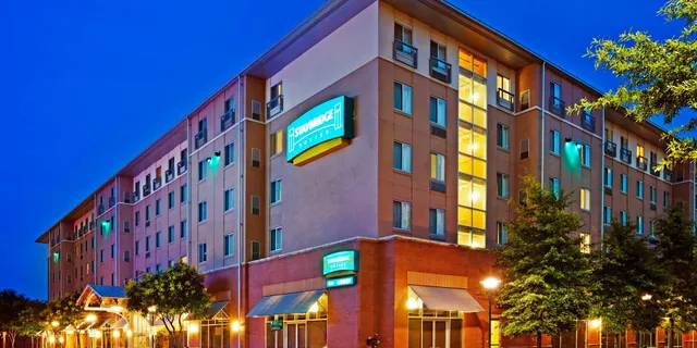Staybridge Suites Chattanooga Dwtn - Conv Ctnr by IHG