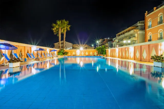 Park Philip Hotel Club