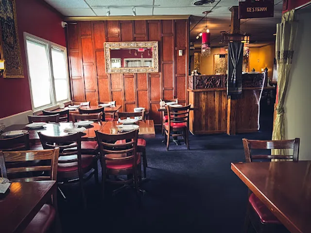 Royal Thai Restaurant