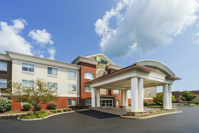 Holiday Inn Express Rochester NE - Irondequoit by IHG