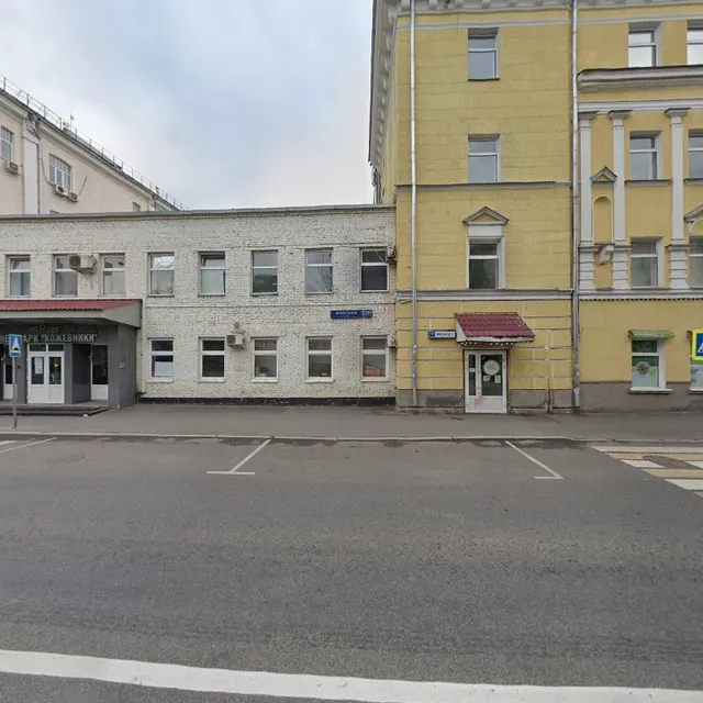 Lofty hostel on Paveletskaya