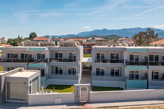 Aura Apartments