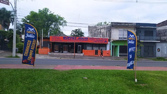 Buffet Julio
