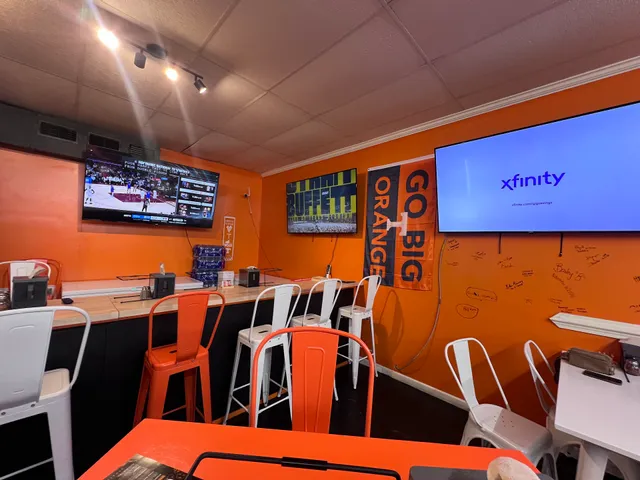 Fan Cave Pizzeria Parsons