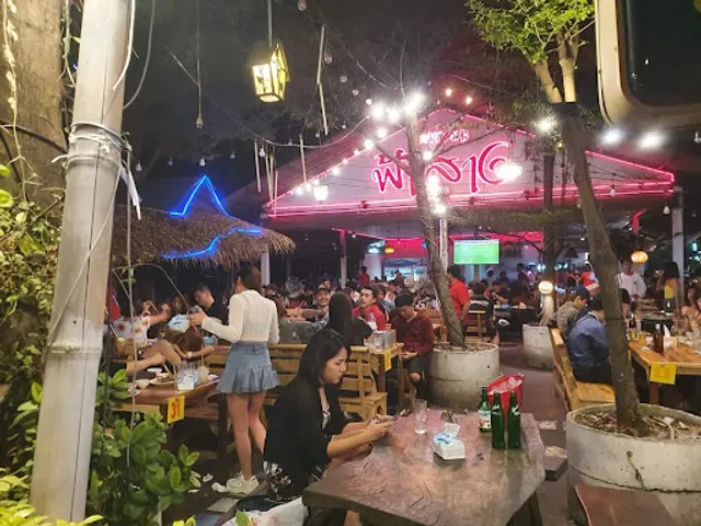 ฟ้าสาง หมูกะทะพัทยาใต้ Farsangpattayarestaurant