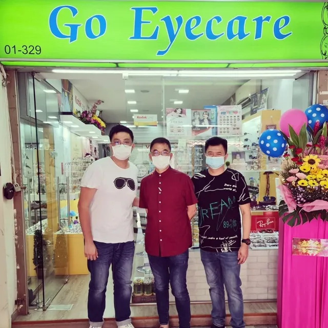 Go Eyecare 417 (眼镜店）
