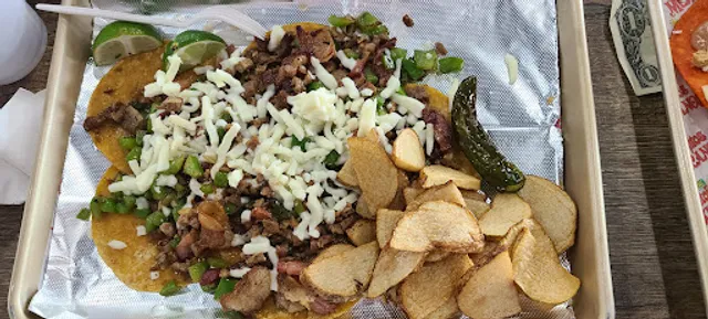 100% Antojitos Mexicanos Brownsville