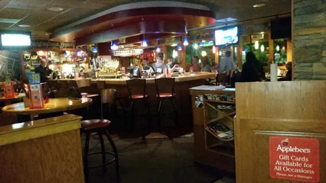 Applebee's Grill + Bar