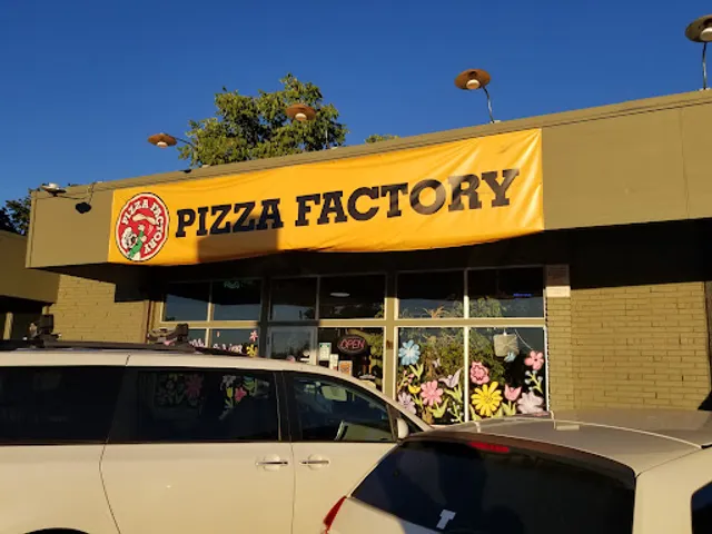 Pizza Factory