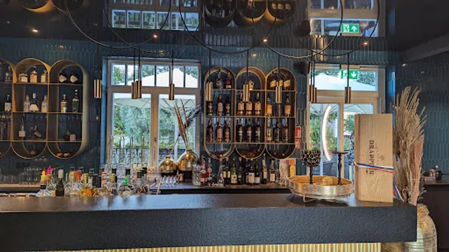Villa Hirzel Hotel Restaurant Bar Salon