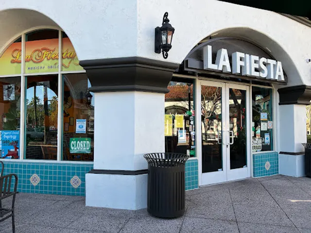 La Fiesta Mexican Grill
