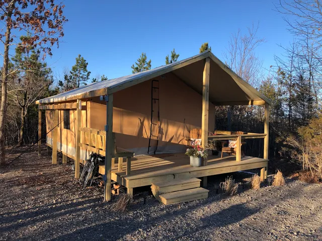 Ozarks Adventure Lodging