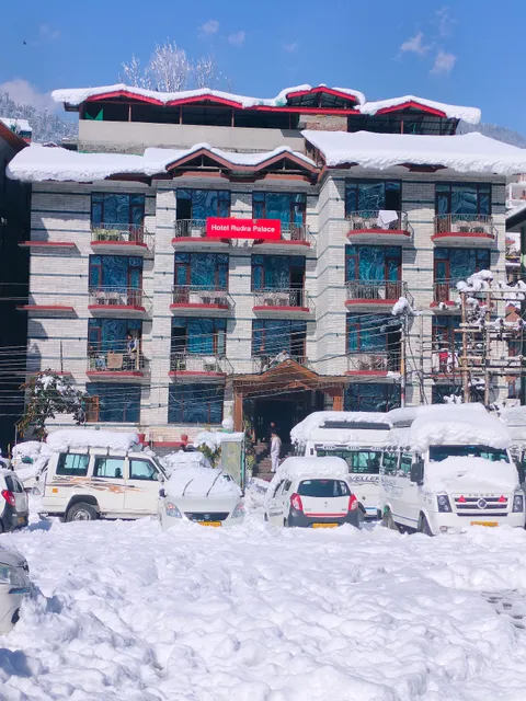 Hotel Rudra Palace Manali