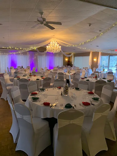 Stone Bridge Bar & Grill