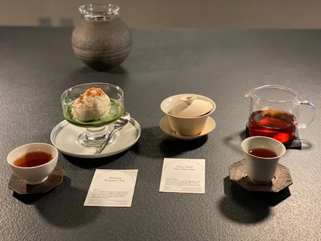 Magpie & Tiger Sinsa Tea Room