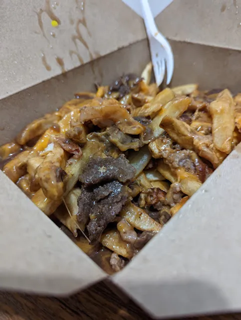 Demi's Poutine's