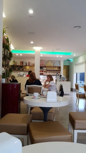 LIKE TEA | Hall Tea / Coffee Shop