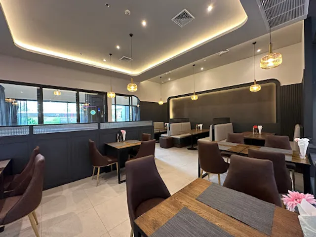 Azzurro by Chef Thanom MBK