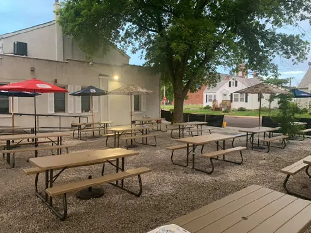 Reinhardt's Restaurant & Lounge