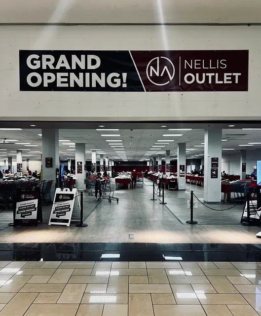 Nellis Auction Outlet