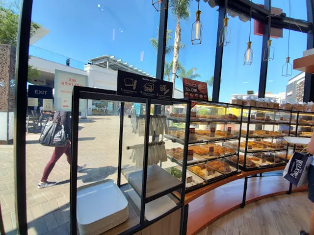 85C Bakery Cafe - San Diego (University Town Center)