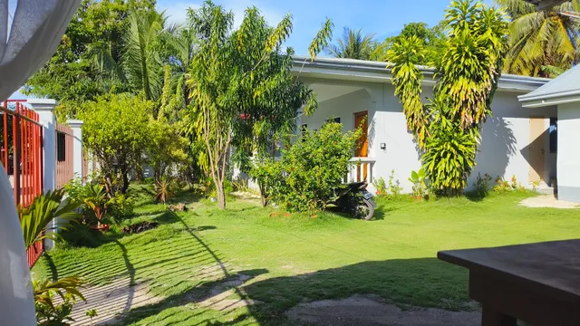 INATO LANG BAI - Hostel