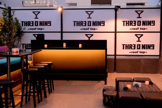 Three O'Nine Hotel