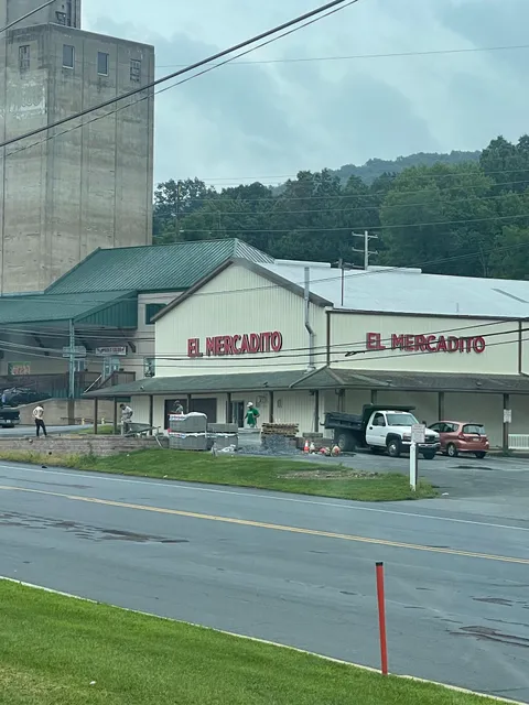 Nava's El Mercadito