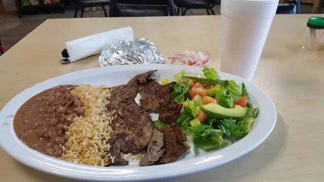 Mi Tierra Mexican Food & Market