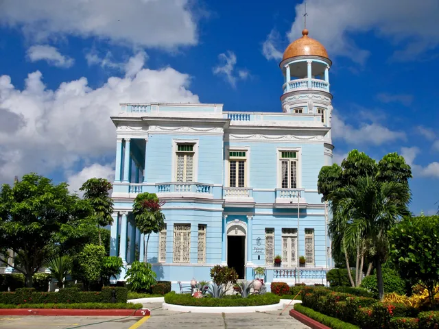 Villas Cienfuegos Affiliated by Meliá – Palacio Azul