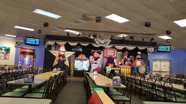Chuck E. Cheese
