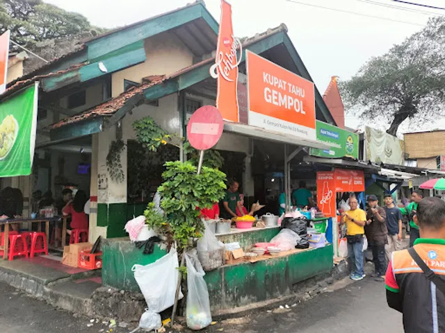 Kupat Tahu Gempol