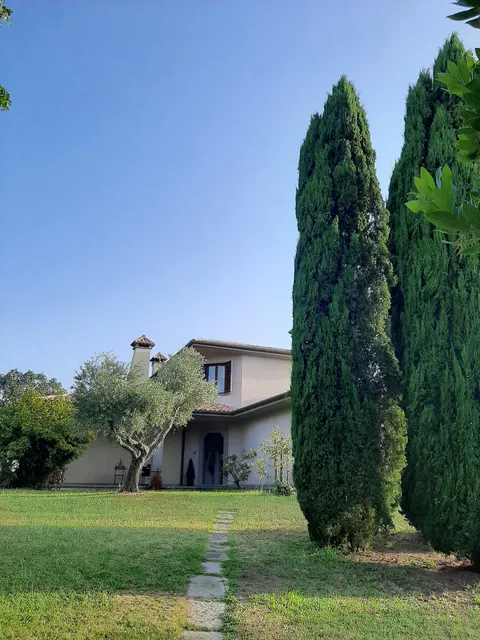 ArtGallery Apartment - Villa immersa nel verde