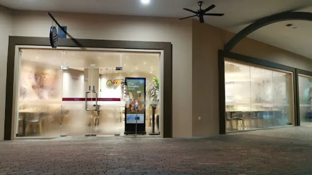 The Coffee Bean & Tea Leaf