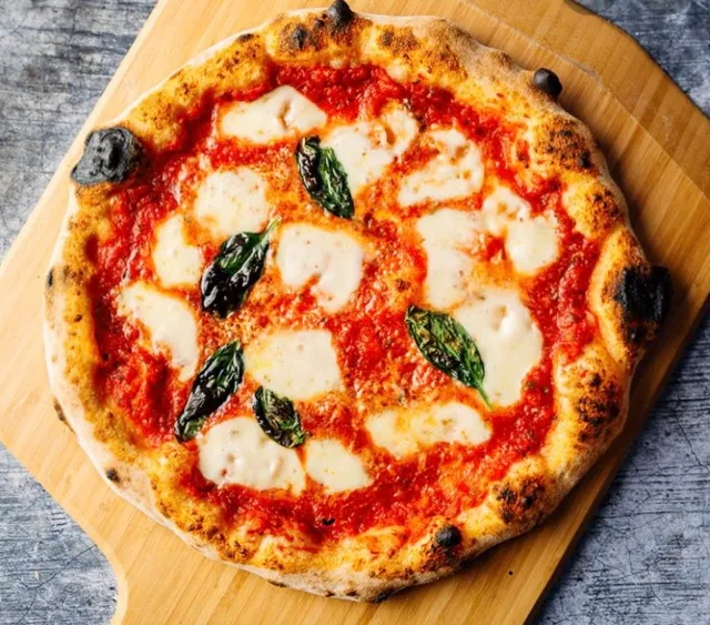 Marina’s Artisan Pizza