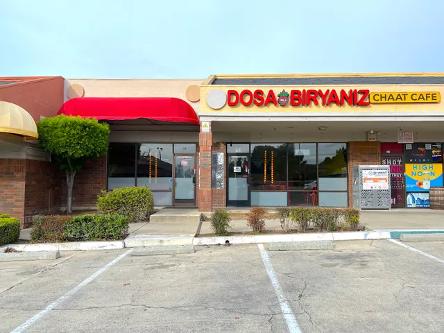 Dosa Biryanizz Chaat Cafe
